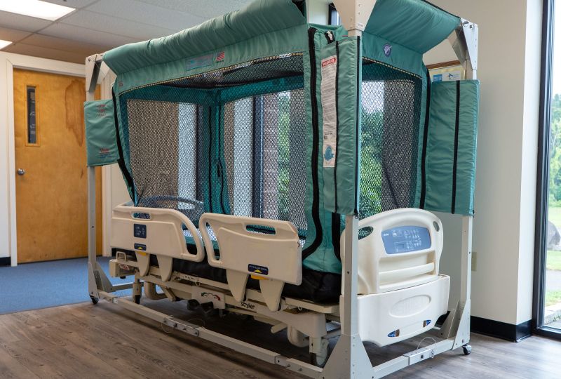 Soma Safe Enclosure bed